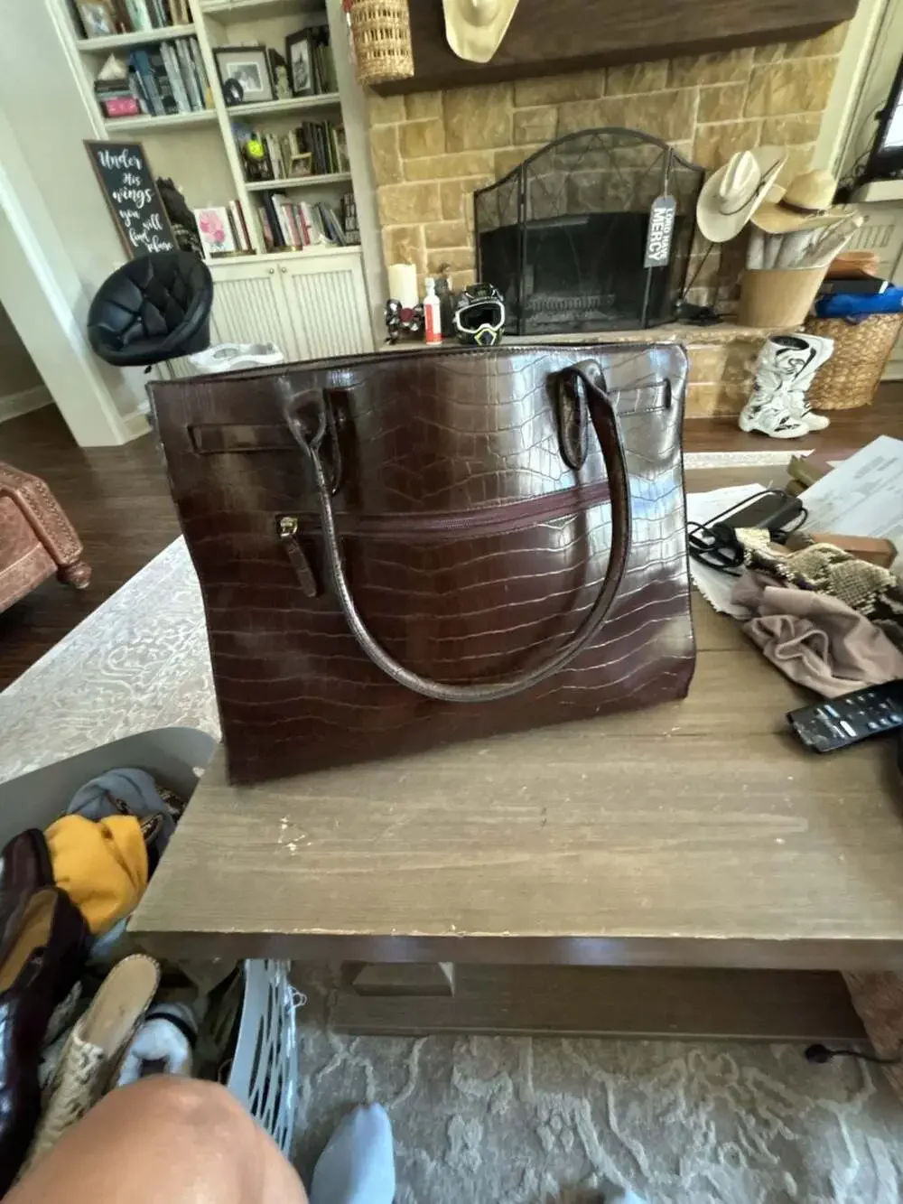 Bueno Large Faux Leather Croc-Embossed Tote Bag with Tassel